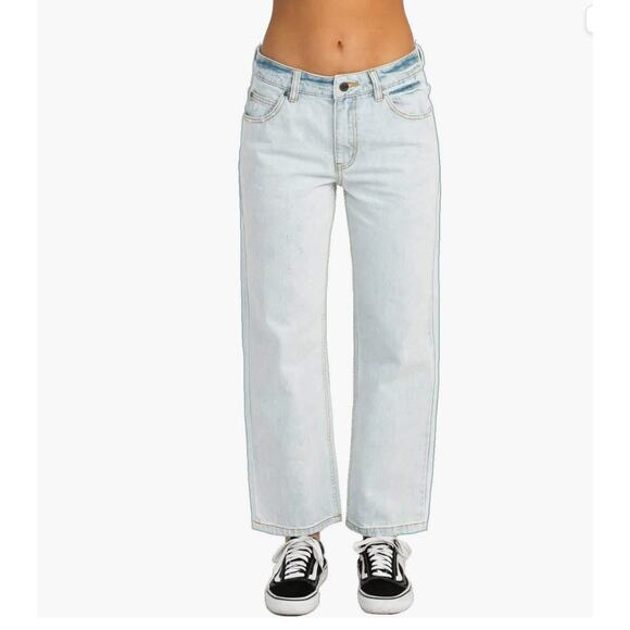 RVCA Filtered Skater Distressed Jean | Bleachout | Womens 28 NWT - Picture 2 of 11